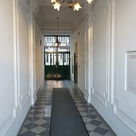 Gerald's 10 Vienna
