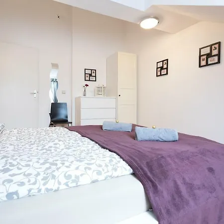 Lovely Two Level For Families *
