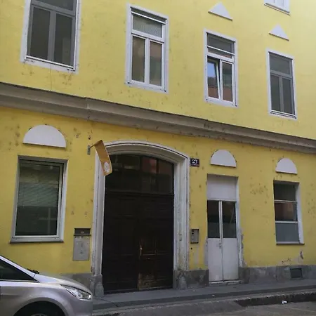Near City Center 2nd District
