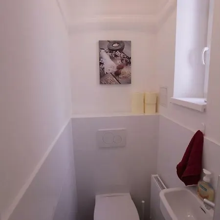Casa Nostra - Ruhige Stadtwohnung Mit Balkon Apartment Vienna