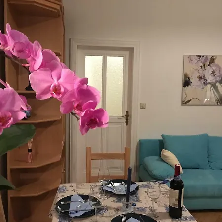 Apartment 55