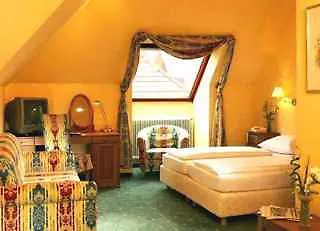 Alpha - Artist Hotel