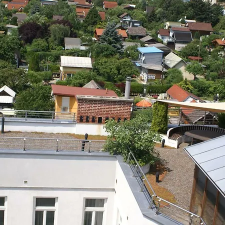 Grosse Dachwohnung Mit Terrasse Und Wintergarten Apartment Vienna
