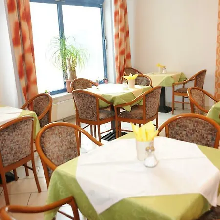 Erlaa 4* Viena