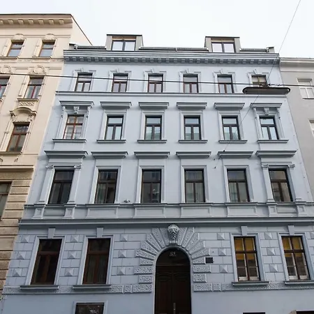 Апартаменты Living 1090 *