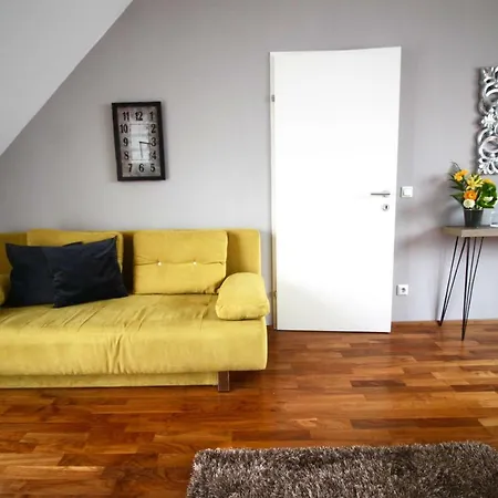 Love Apartment *