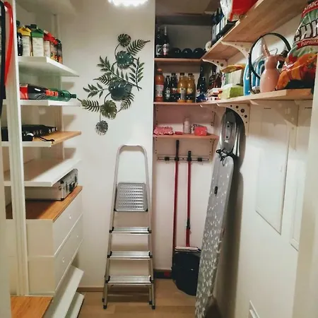 Cloud 7 Apartment