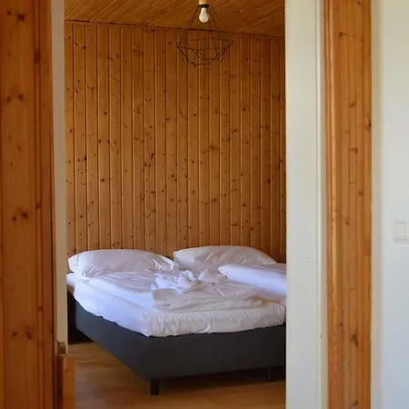 Metro Hostel *