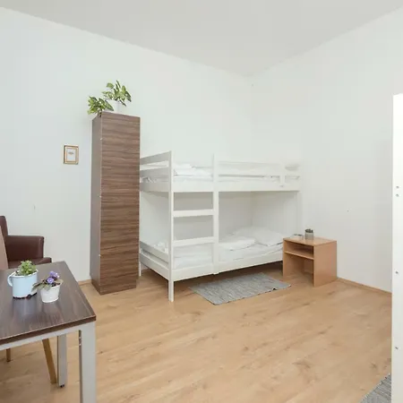 Hostel Metro Apartments Vienna *
