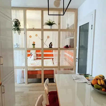 Apartment Cloud 7 *