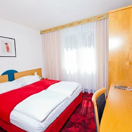 Szálloda Boltzmann 4*