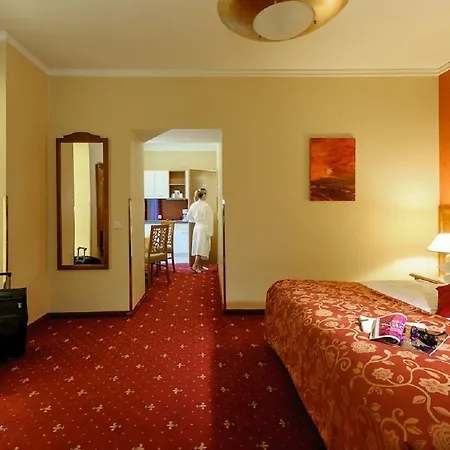 Josefshof Am Rathaus Hotel