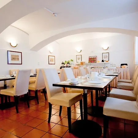 Apartahotel Amelie Viena