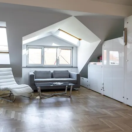 Apartment Easy Penthouse *