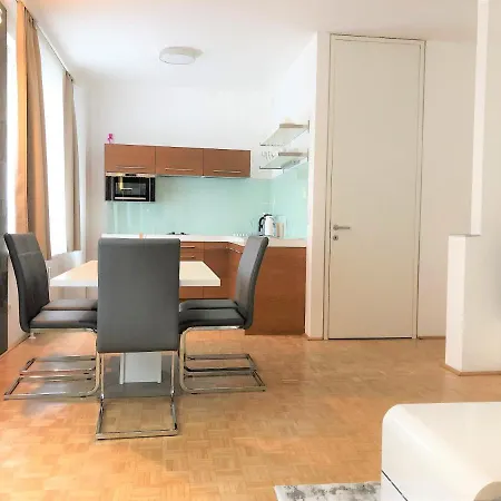 City Center Bauernmarkt Apartment *