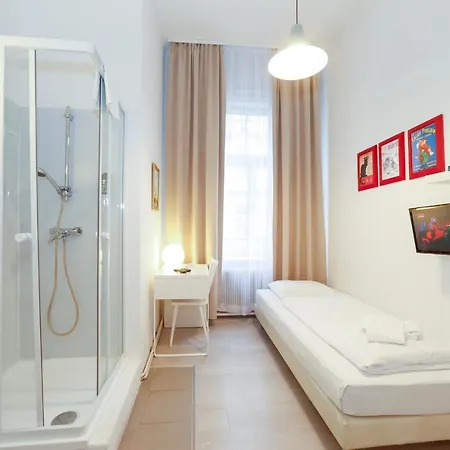 Timeout Hotel, 5 Min To Center, Self Check In Hotel Wien