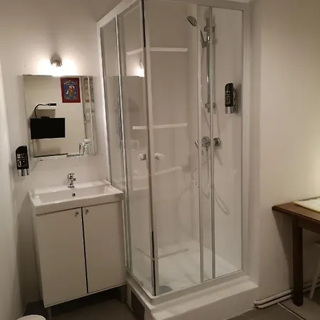 Timeout Hotel, 5 Min To Center, Self Check In Hotel Wien
