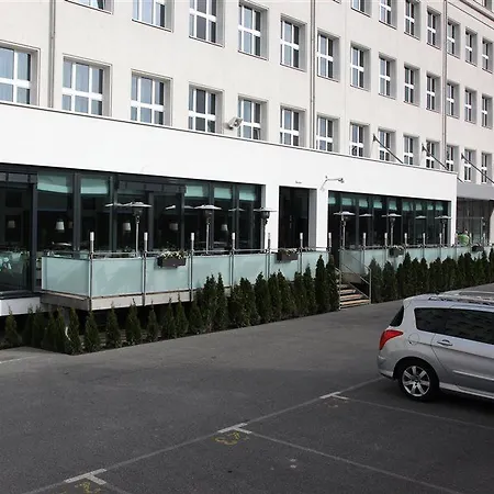Rainers Hotel 4*