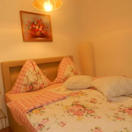 Klassik And Sunny Apartment! Appartement
