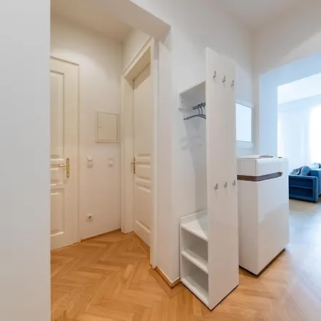 Apartment Dream
