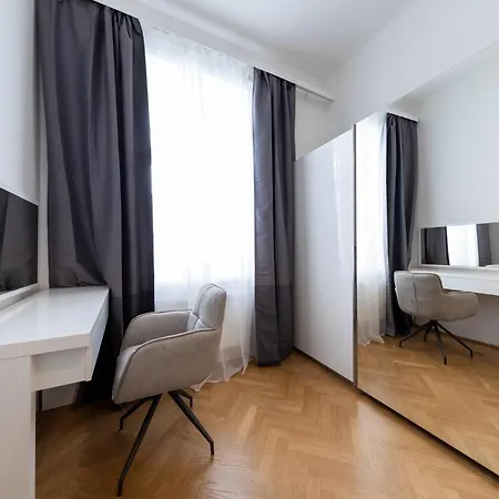 Apartment Dream *