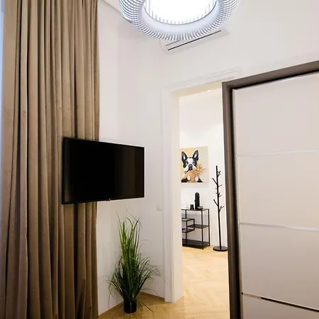 Apartament Opera - Mai's