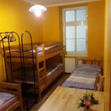 Monterooms Schoenbrunn 10 Minutes To Downtown منزل للإقامة