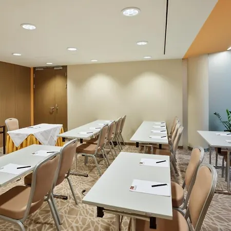 Austria Trend Savoyen Hotel