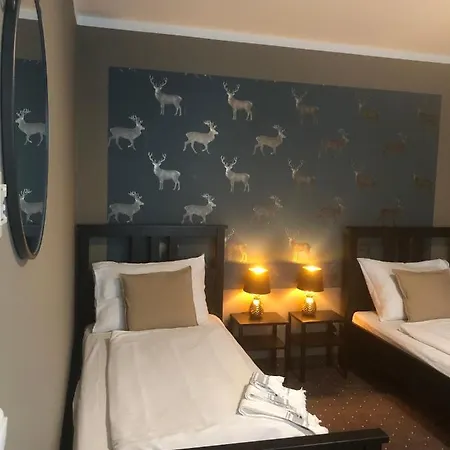 Boutique Zum Goldenen Kegel Hostel *